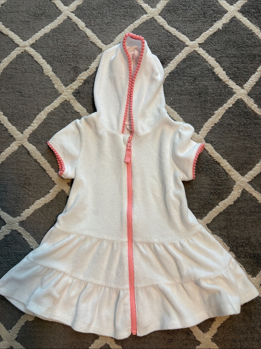 Cat & Jack White Hooded Pool Cover-Up with Pink Trim - Size 3T